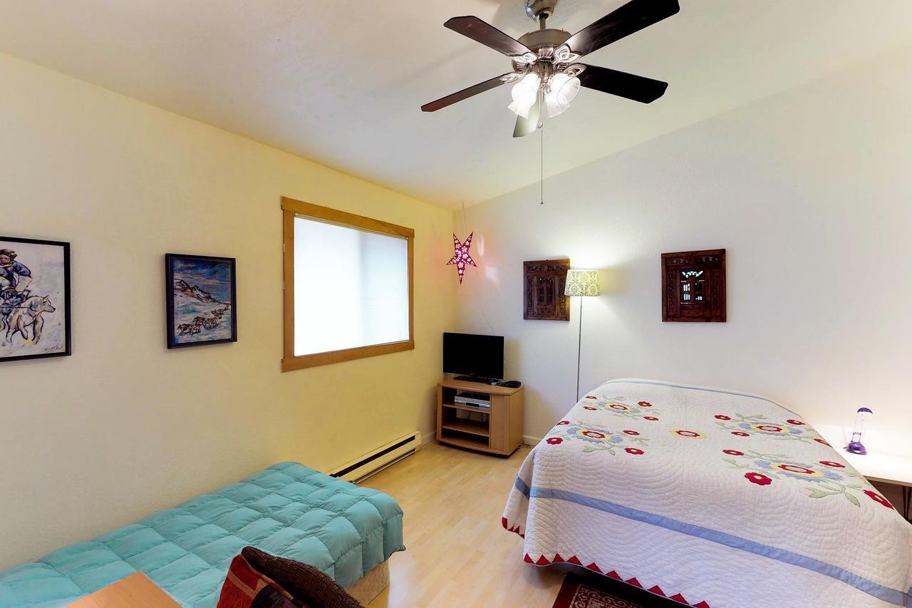 Brighton Condo #208 Гирдвуд Экстерьер фото